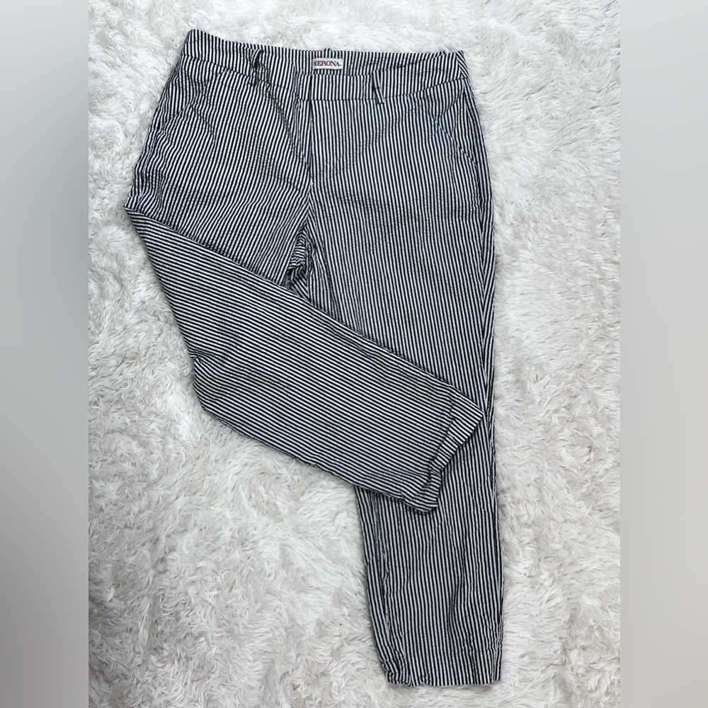 Merino grey and white seersucker capri pants